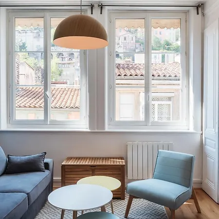 Apartment Luckey Homes - Place Benoit Crepu Lyon